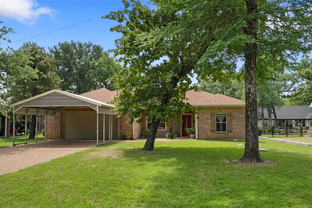 49 Westview Circle Star Harbor, TX 75148