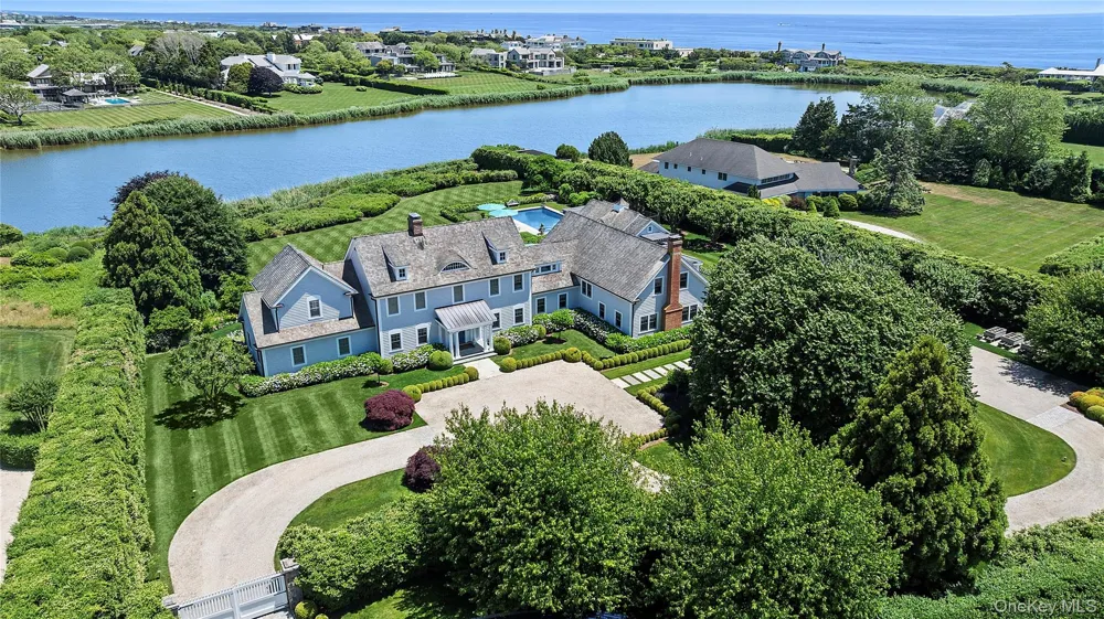 155 Duck Pond Lane Southampton, NY 11968