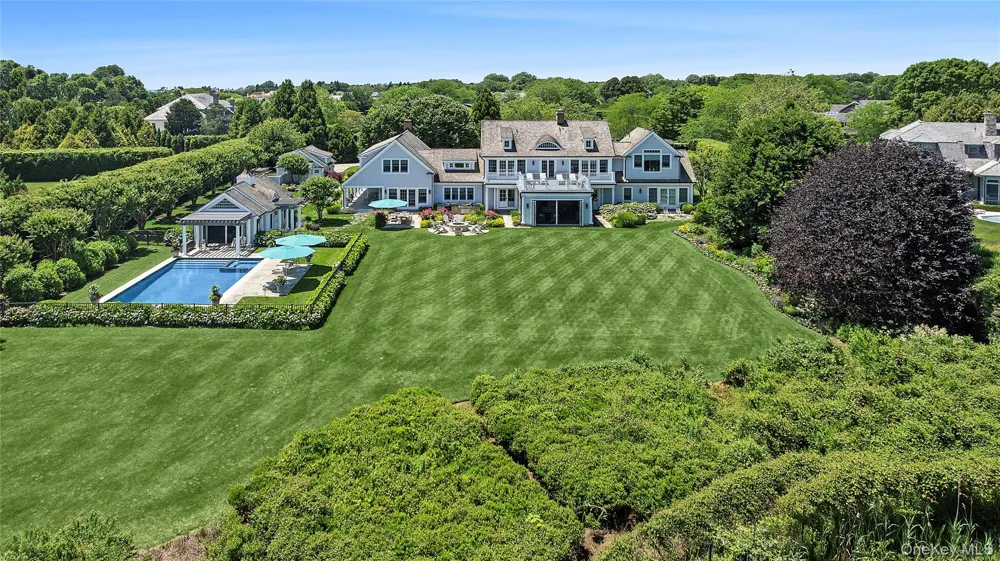 155 Duck Pond Lane Southampton, NY 11968