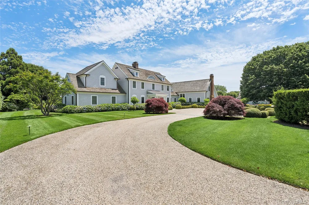 155 Duck Pond Lane Southampton, NY 11968