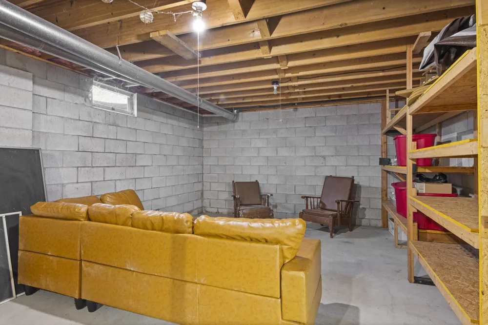 14416 Peninsula Drive Peninsula Township, MI 49686