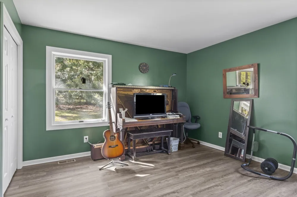 14416 Peninsula Drive Peninsula Township, MI 49686