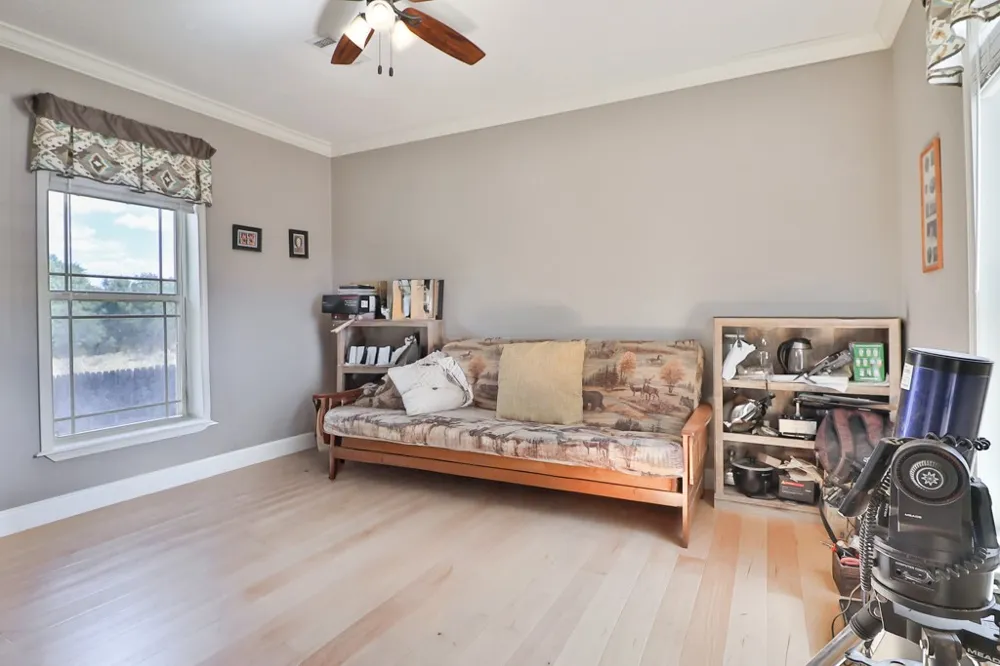 3995 COUNTY ROAD 405 Lexington, TX 78947