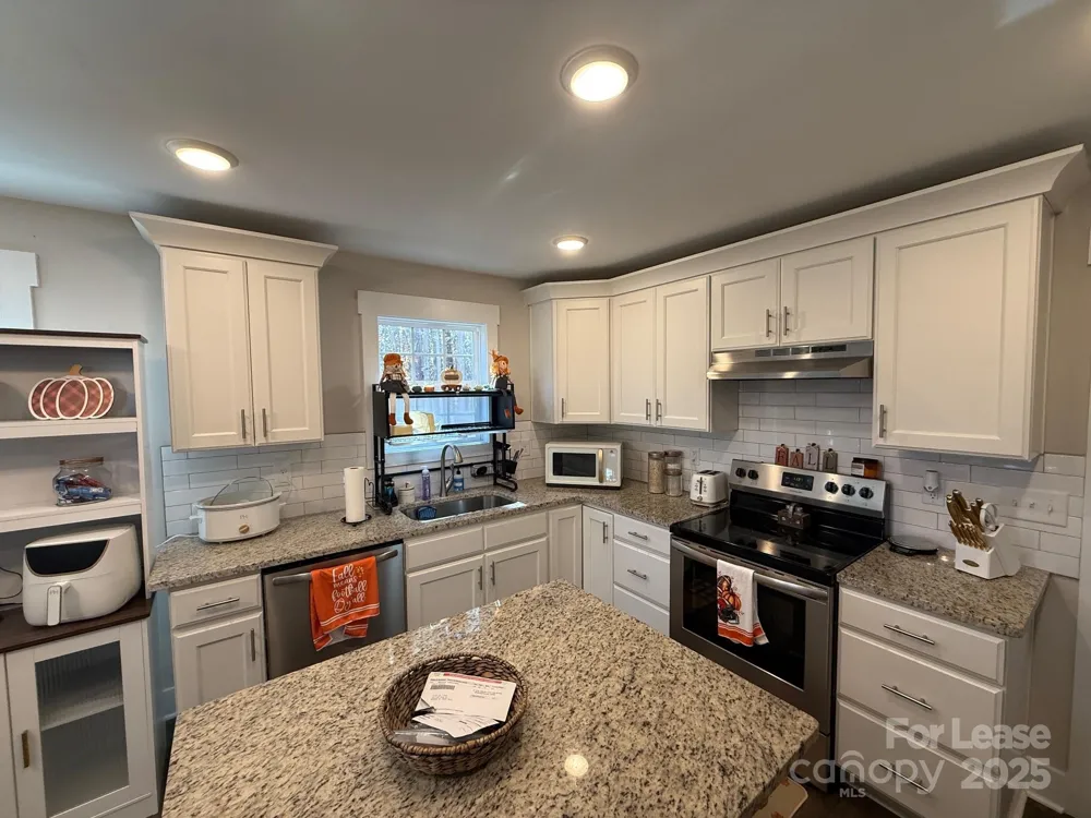 518 Lake Head Road Norwood, NC 28128