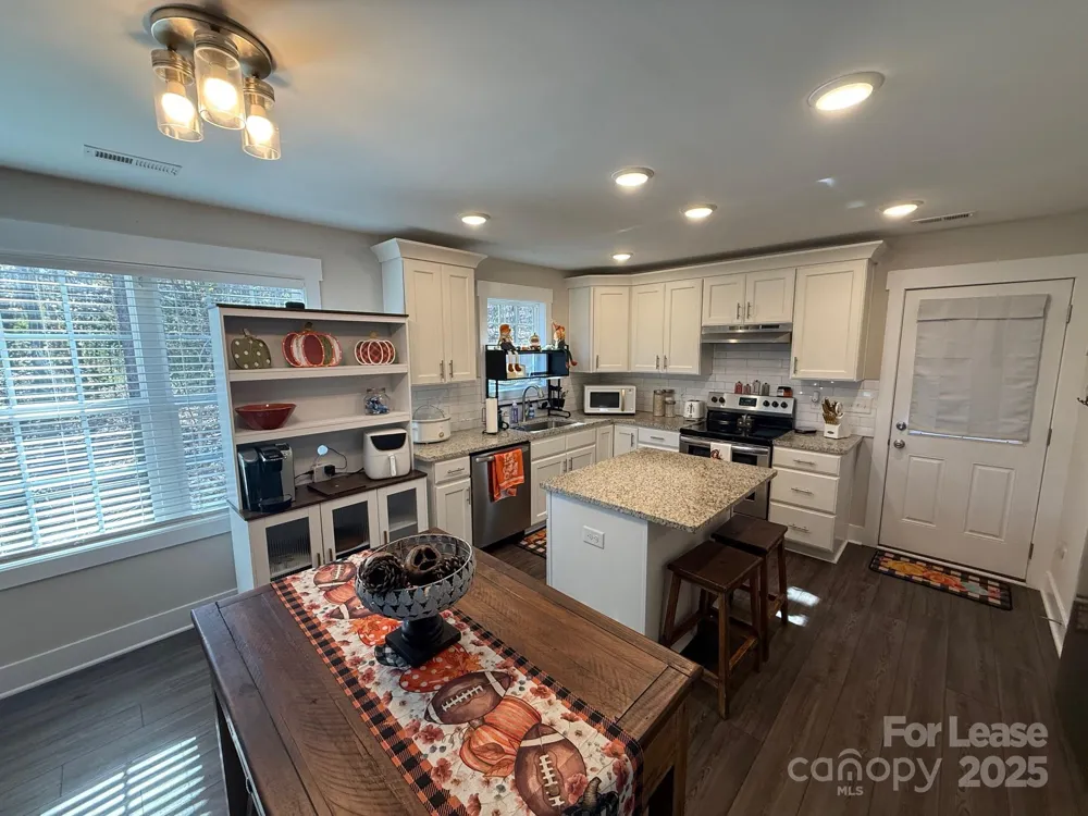 518 Lake Head Road Norwood, NC 28128