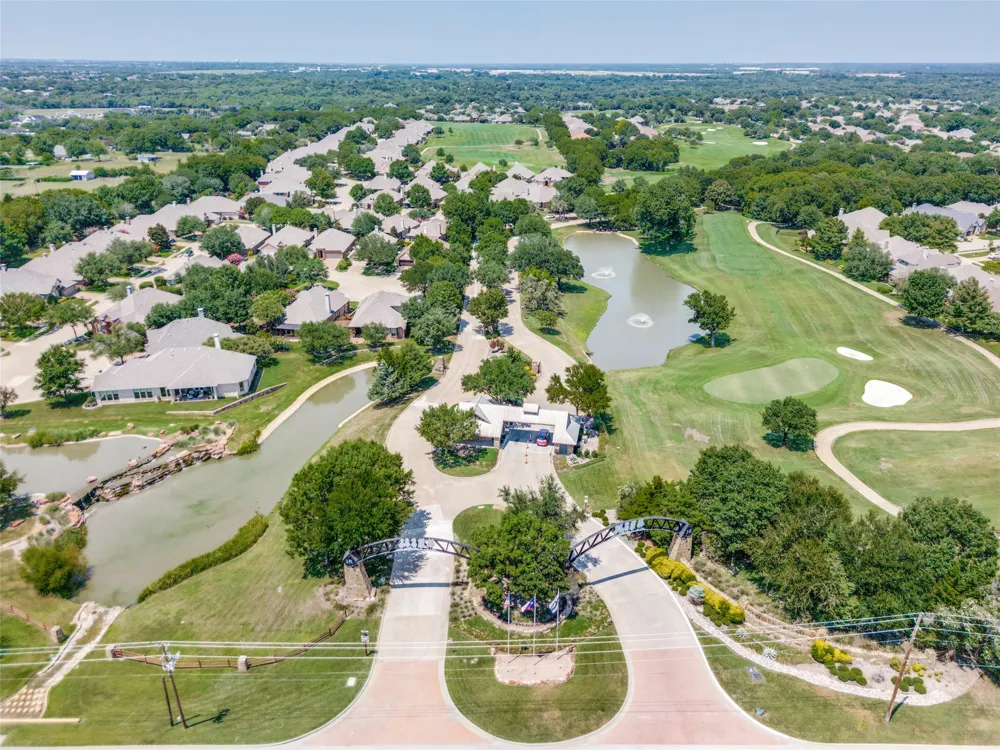359 Wrangler Drive Fairview, TX 75069