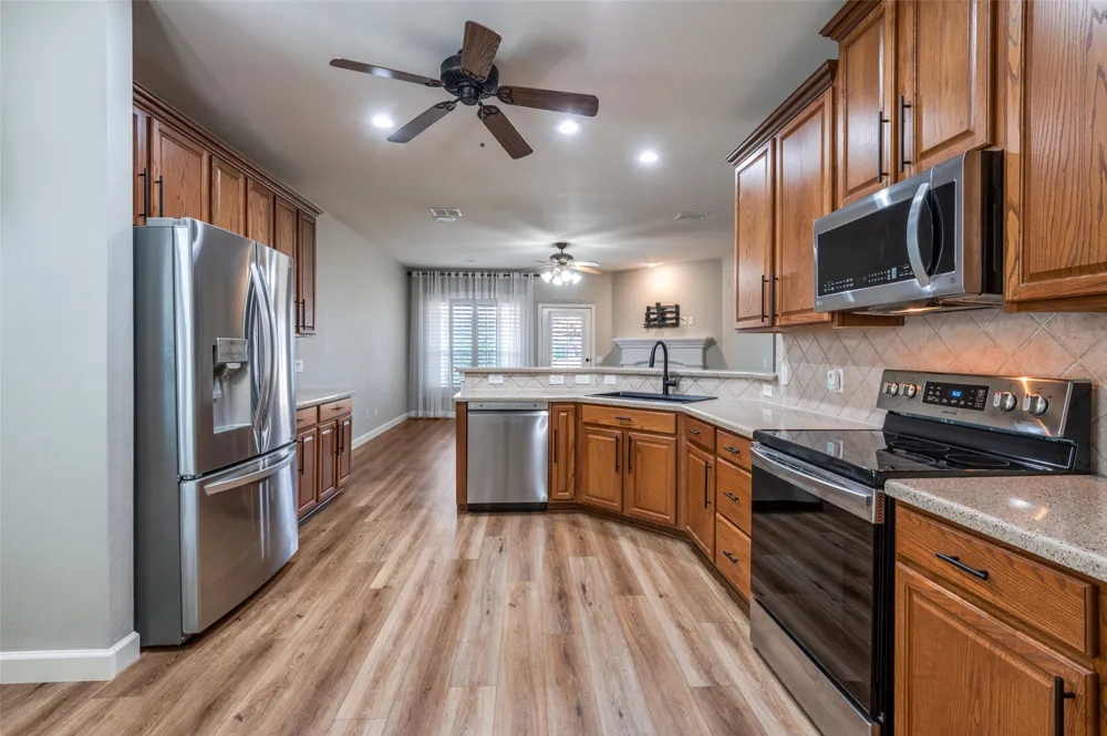 359 Wrangler Drive Fairview, TX 75069