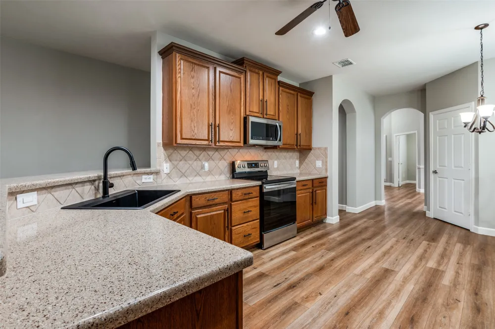 359 Wrangler Drive Fairview, TX 75069