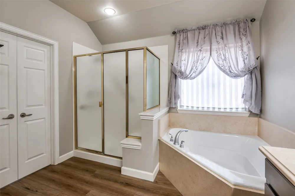 359 Wrangler Drive Fairview, TX 75069