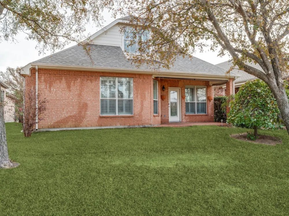359 Wrangler Drive Fairview, TX 75069