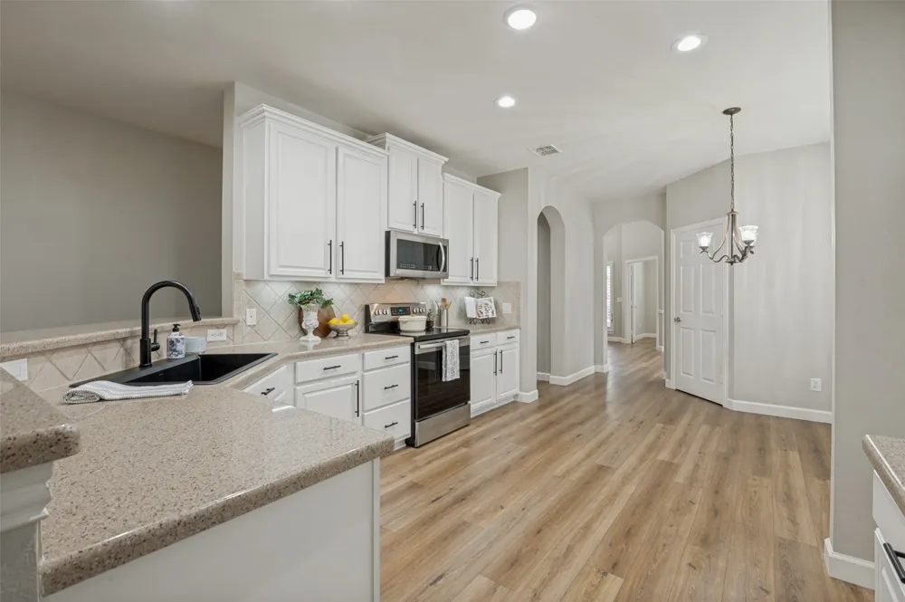 359 Wrangler Drive Fairview, TX 75069