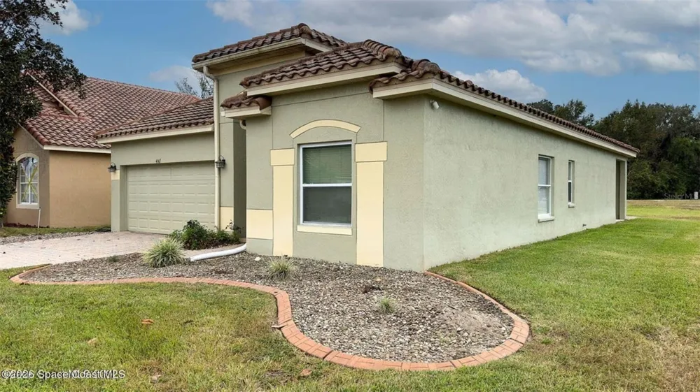 4367 FITZROY REEF DRIVE Mims, FL 32754
