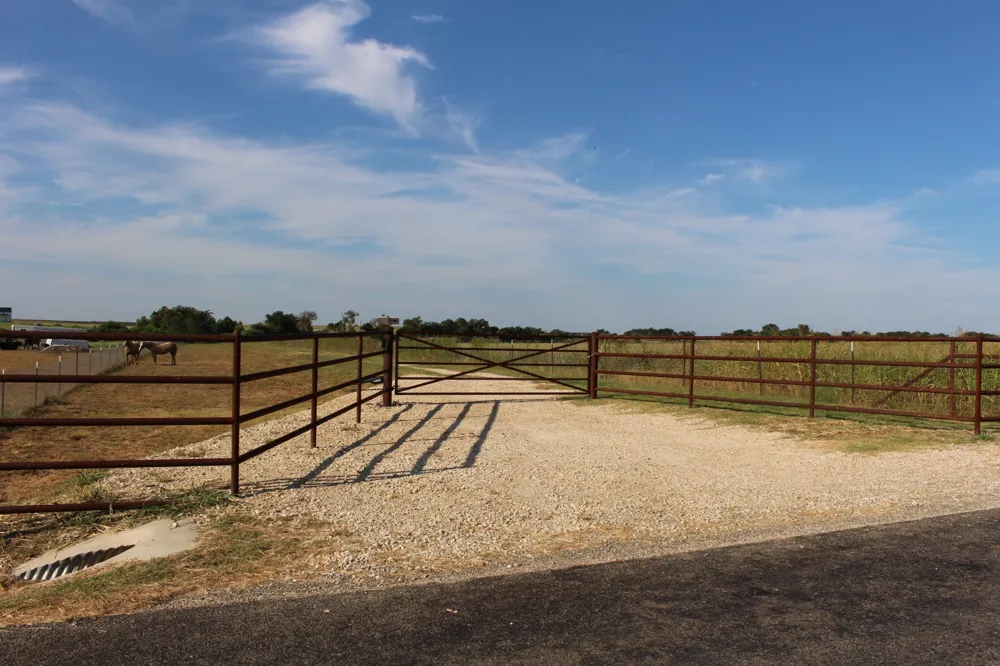 700 County Road 330 Road Granger, TX 76530