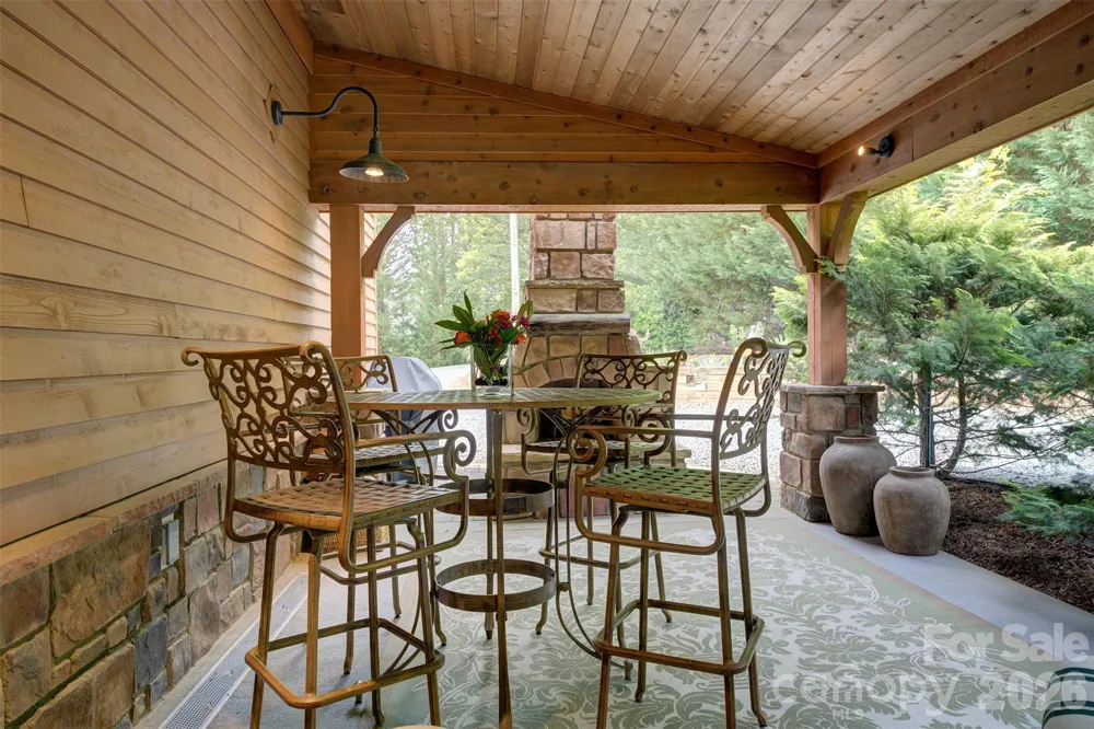 15425 E Rocky River Road Davidson, NC 28036