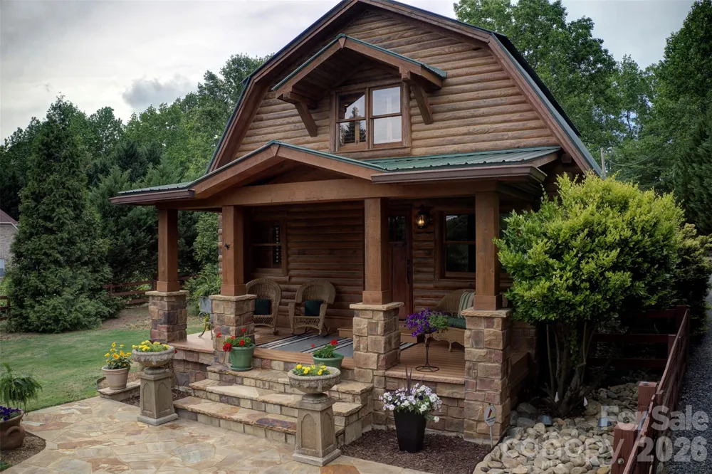 15425 E Rocky River Road Davidson, NC 28036