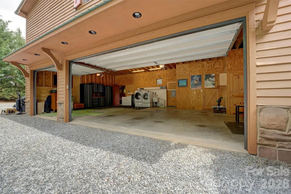 15425 E Rocky River Road Davidson, NC 28036
