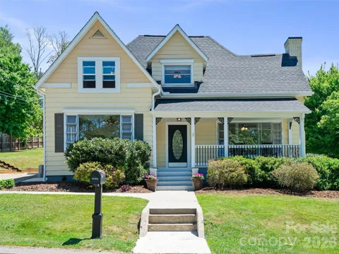 118 Robertson Street