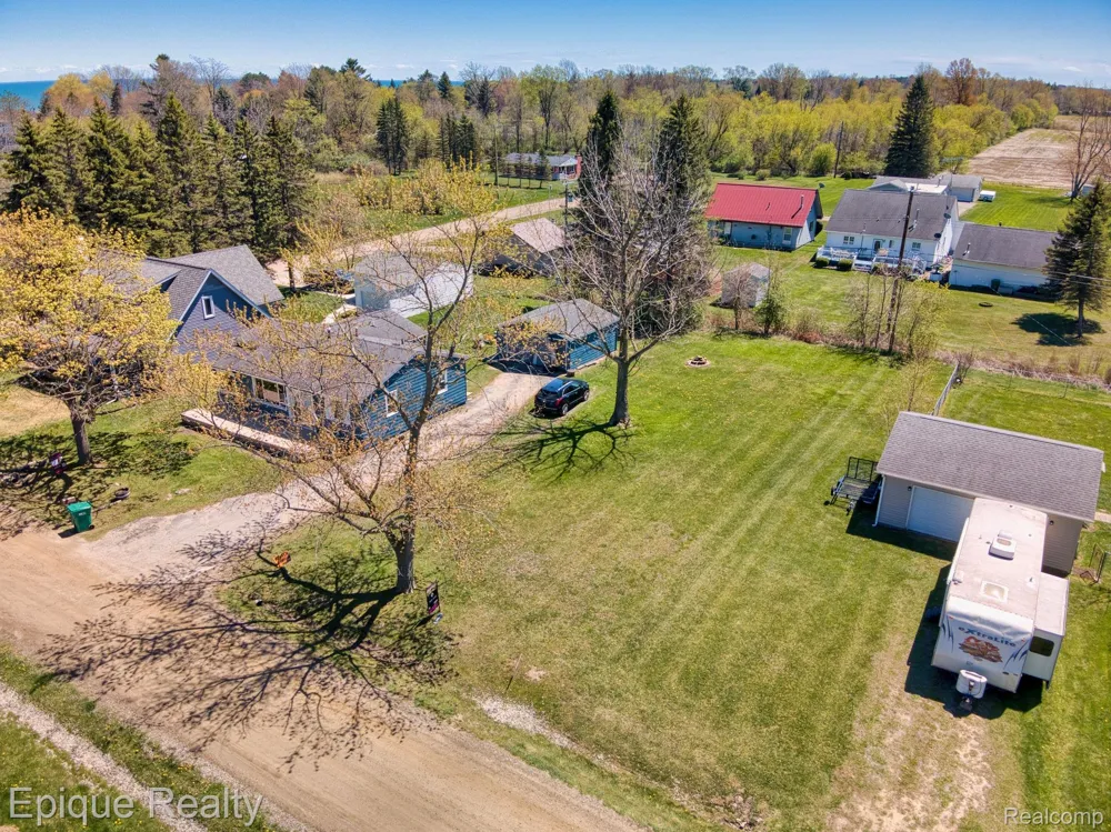 492 SUNSET BOULEVARD Worth Township, MI 48450