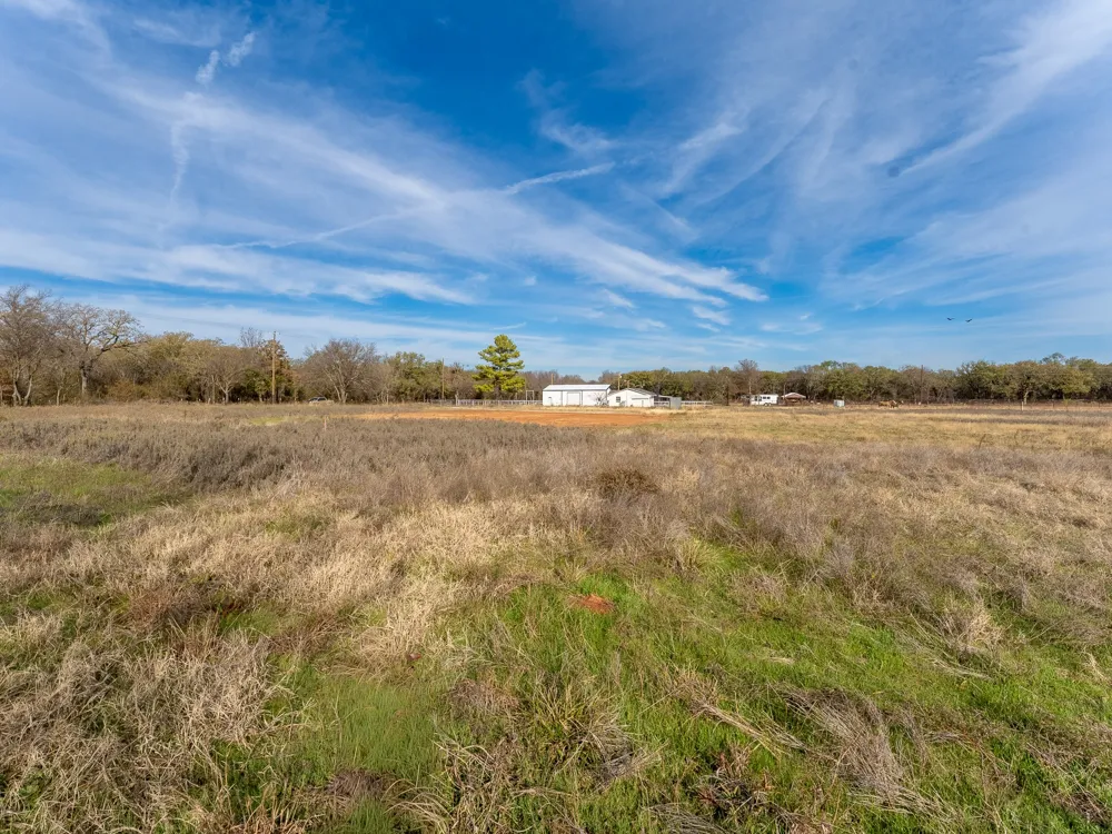 630 CR-3825 Bridgeport, TX 76426