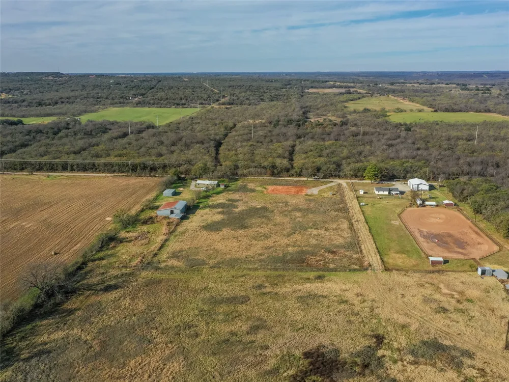 630 CR-3825 Bridgeport, TX 76426