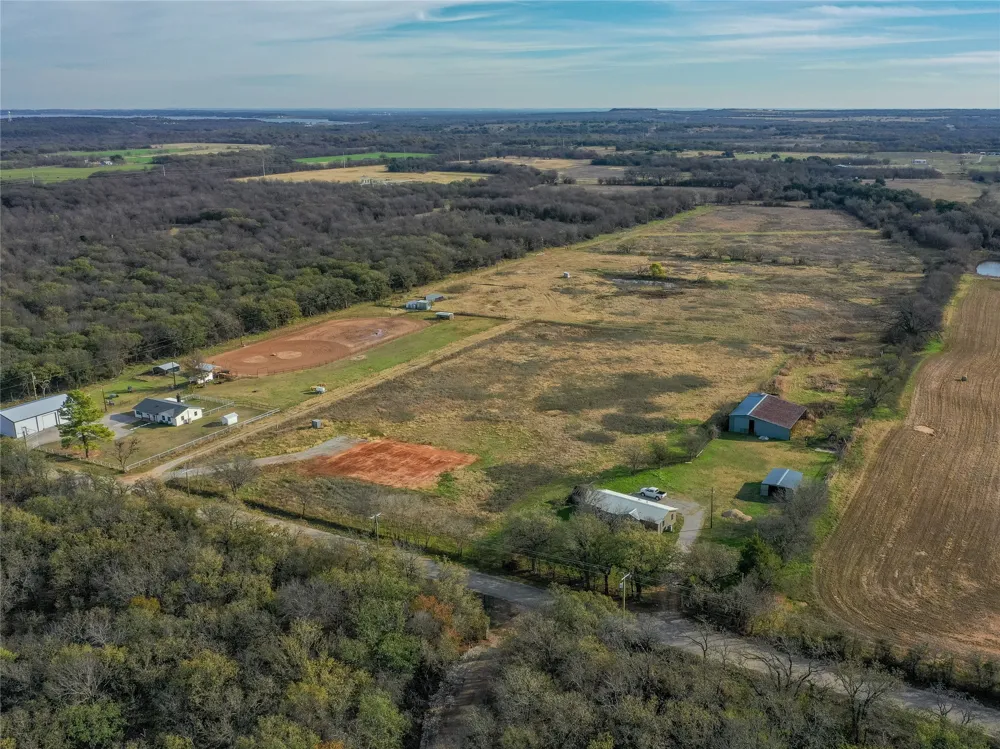 630 CR-3825 Bridgeport, TX 76426