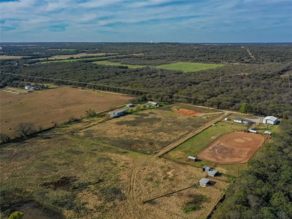 630 CR-3825 Bridgeport, TX 76426