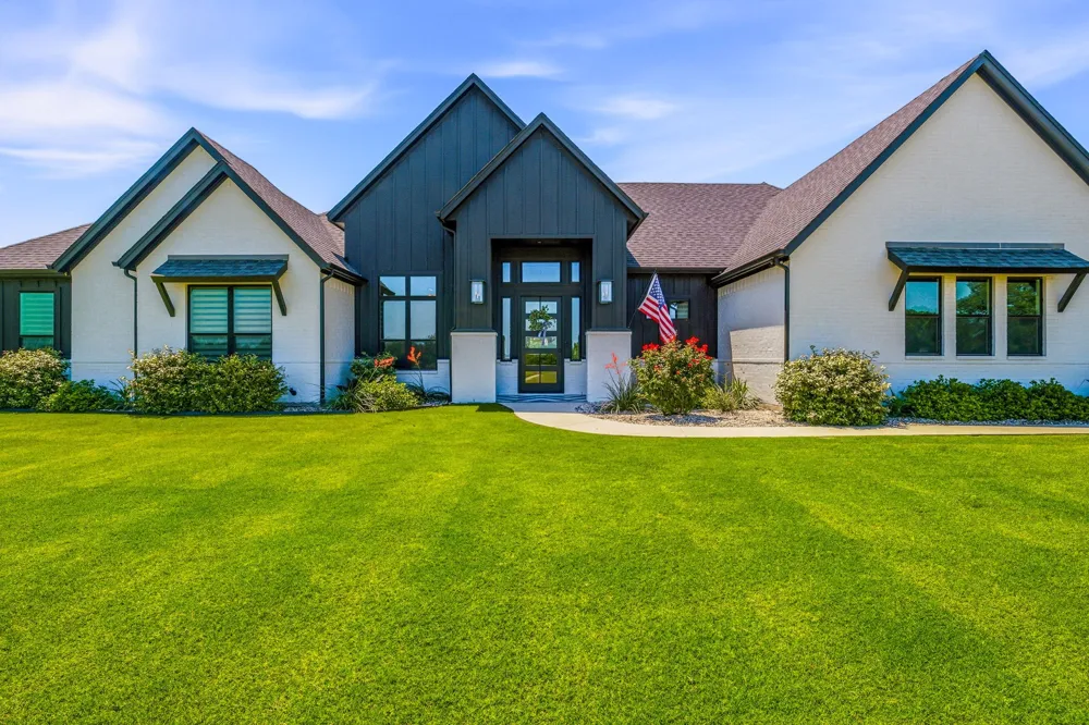 2016 Sonora Way Poolville, TX 76487