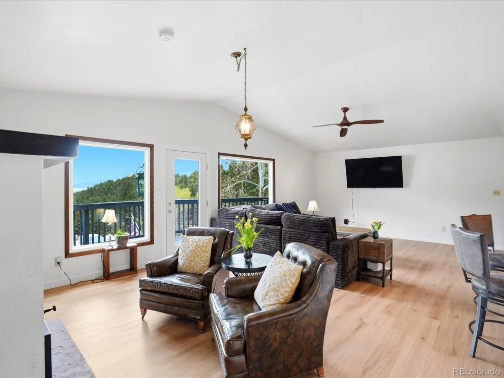 204 Bob Cat Trail Bailey, CO 80421