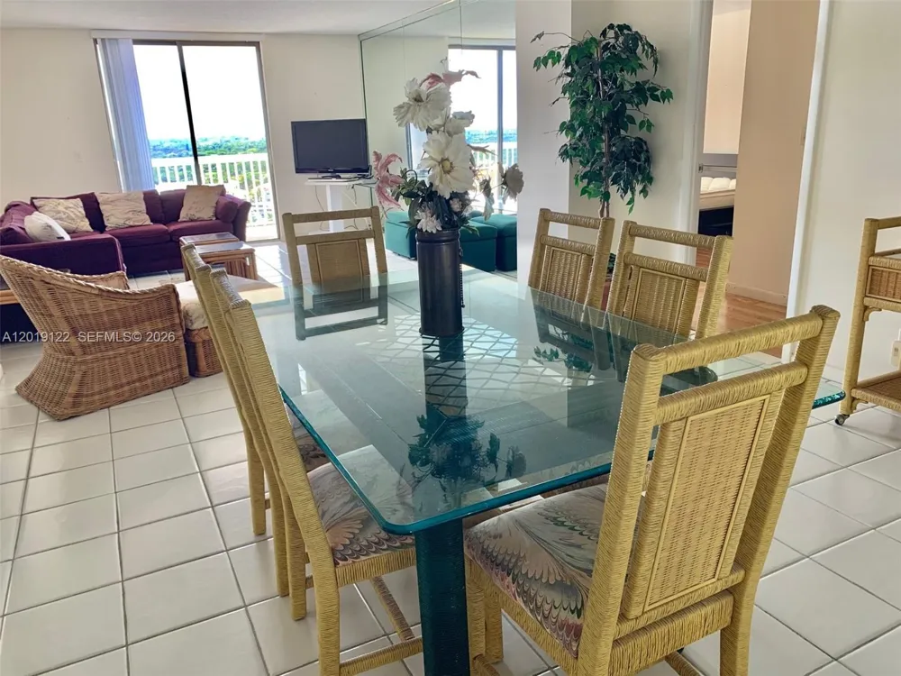 1500 S Ocean Dr #17E Hollywood, FL 33019