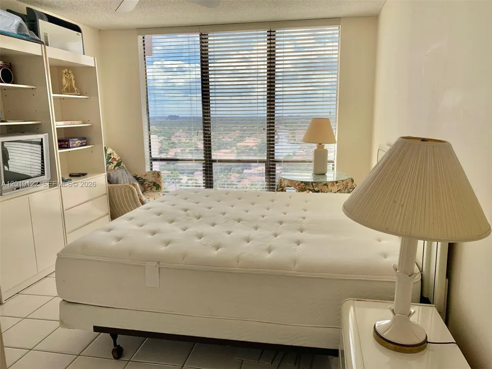 1500 S Ocean Dr #17E Hollywood, FL 33019