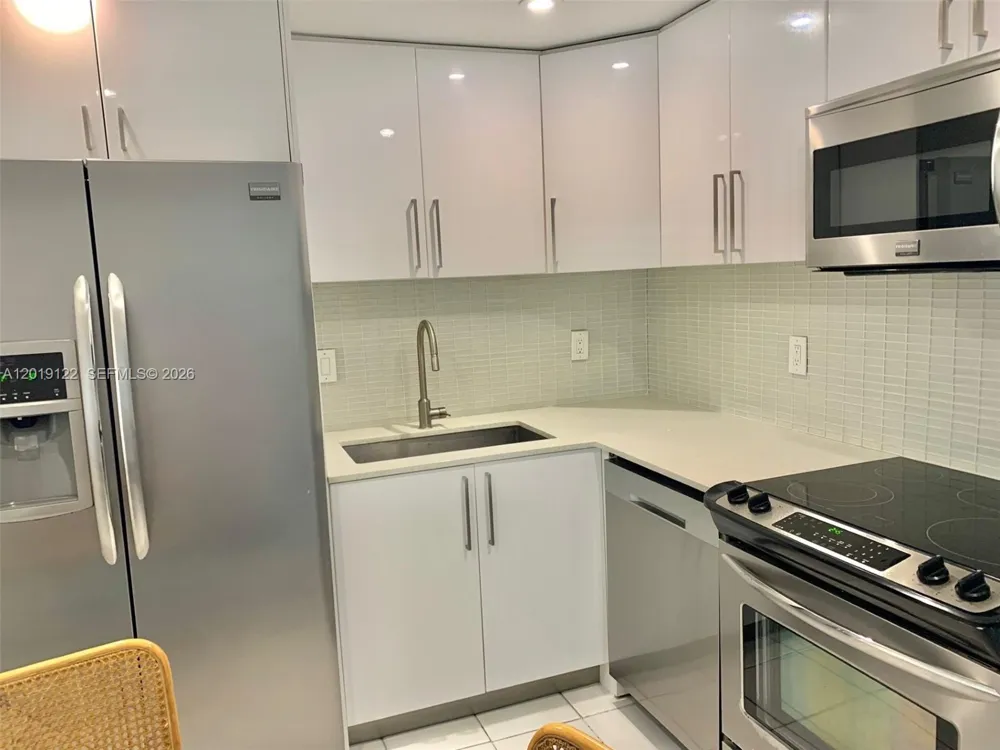 1500 S Ocean Dr #17E Hollywood, FL 33019