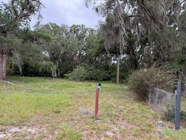 412 YORK STREET Wildwood, FL 34785