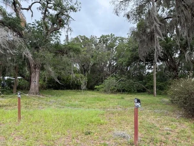 412 YORK STREET Wildwood, FL 34785