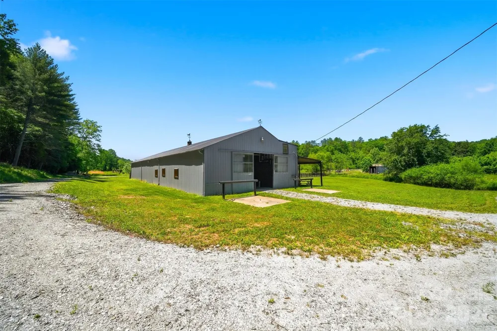 81 +/- Acres 2967 Roby Martin Road Lenoir, NC 28645