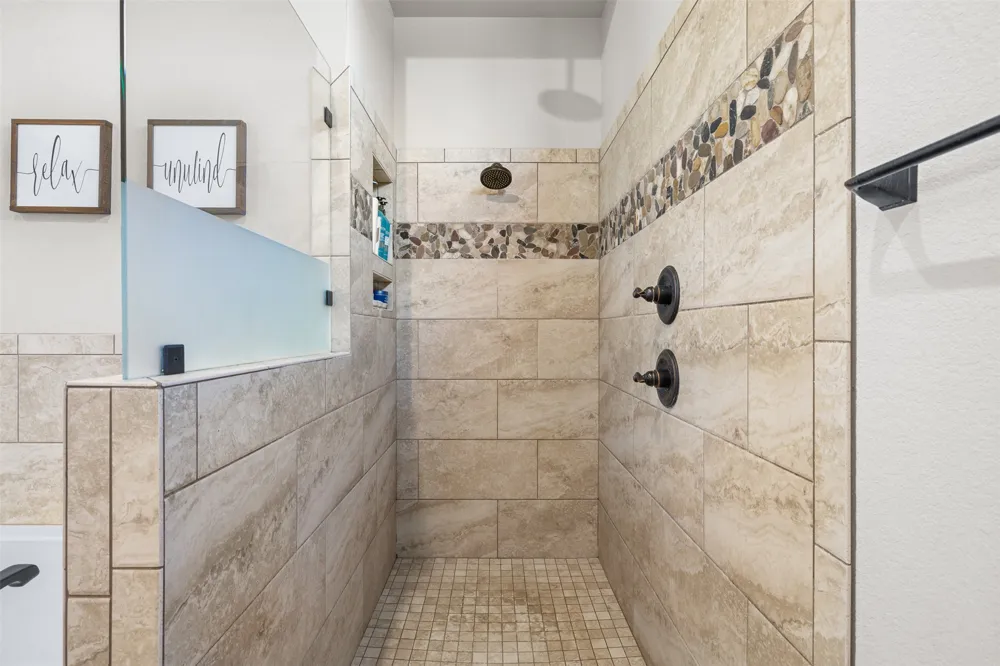 1306 22 Hills Road Gause, TX 77857