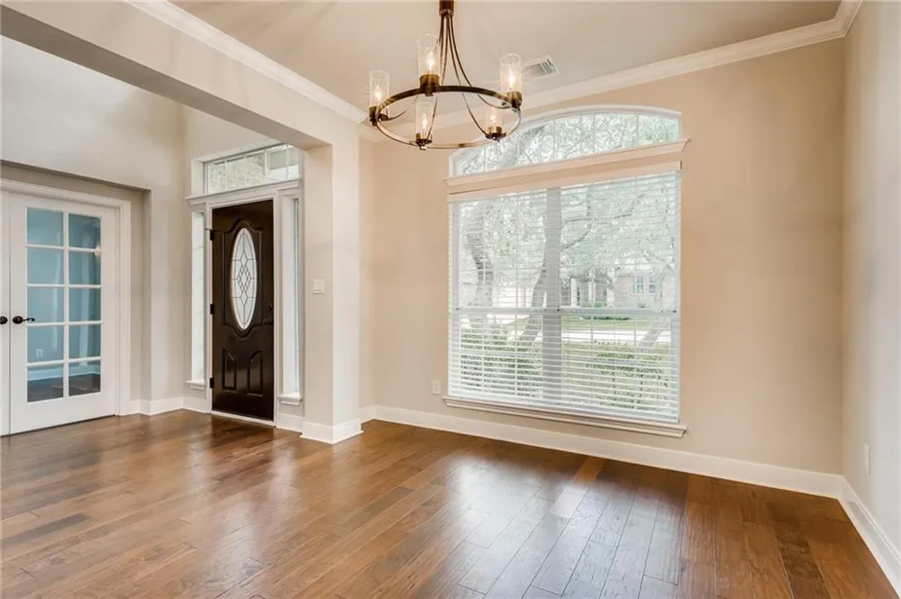 12605 Uvalde Creek Drive Austin, TX 78732