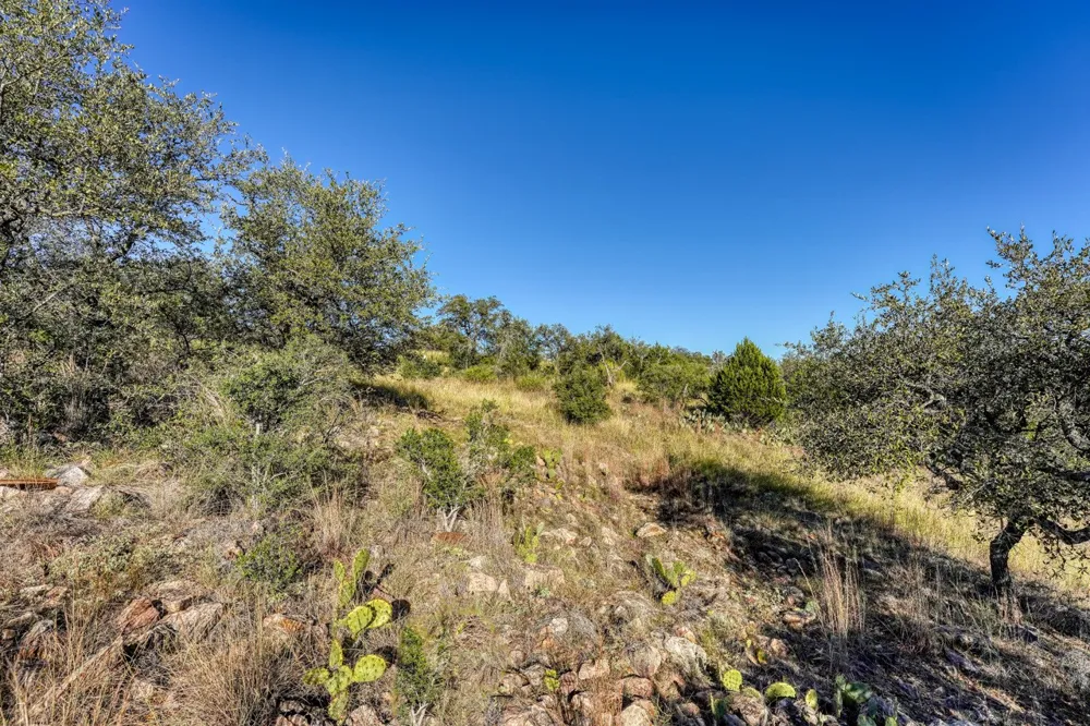 41018 Dalton Circle Horseshoe Bay, TX 78657