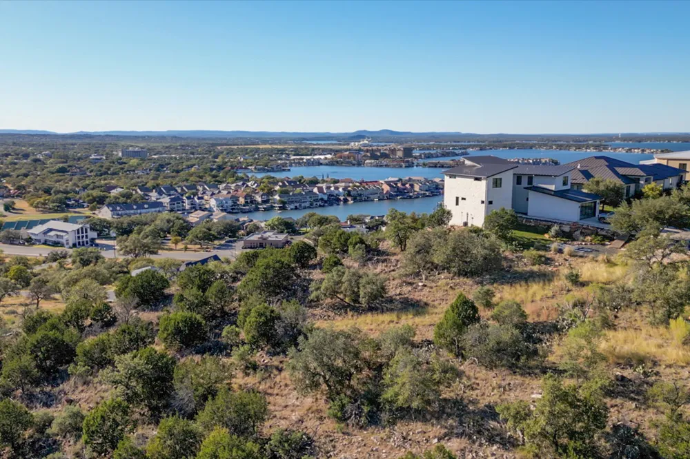 41018 Dalton Circle Horseshoe Bay, TX 78657