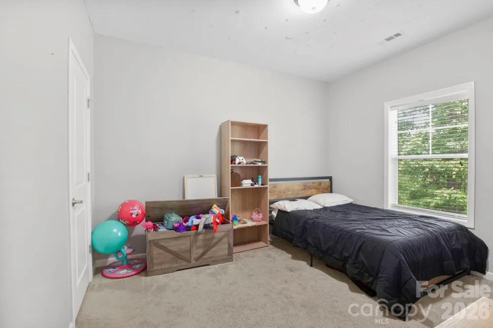 127 Cairens Ridge Drive Mills River, NC 28759