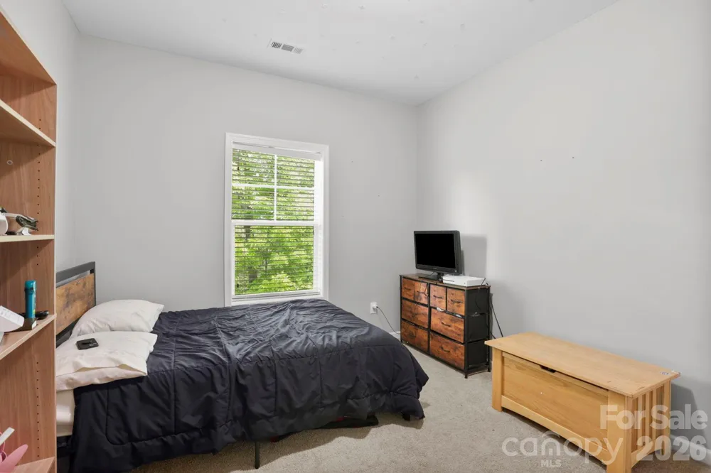 127 Cairens Ridge Drive Mills River, NC 28759