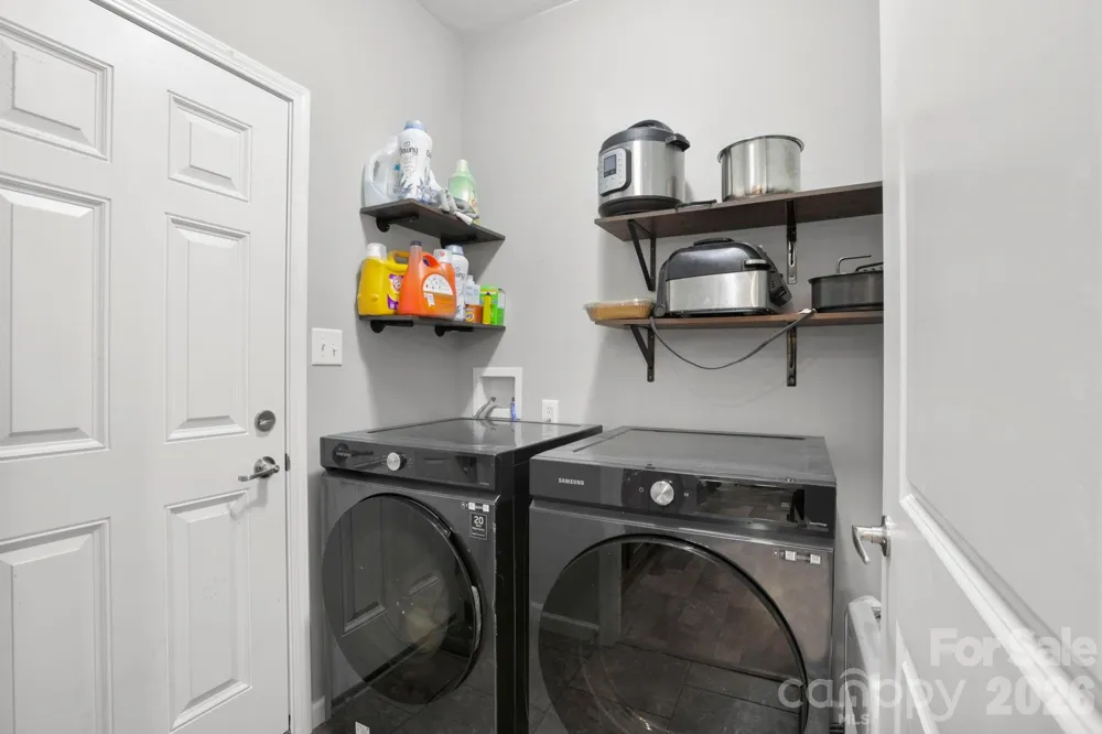 127 Cairens Ridge Drive Mills River, NC 28759