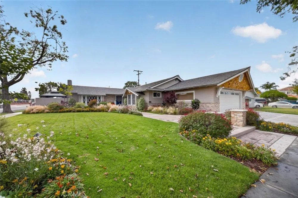 3342 Hillrose Drive Rossmoor, CA 90720