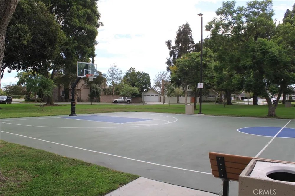 3342 Hillrose Drive Rossmoor, CA 90720