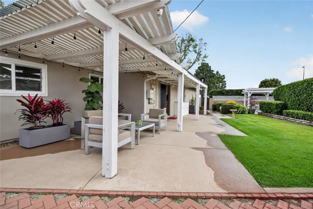 3342 Hillrose Drive Rossmoor, CA 90720