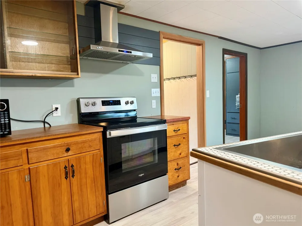 27105 K PLACE Ocean Park, WA 98640