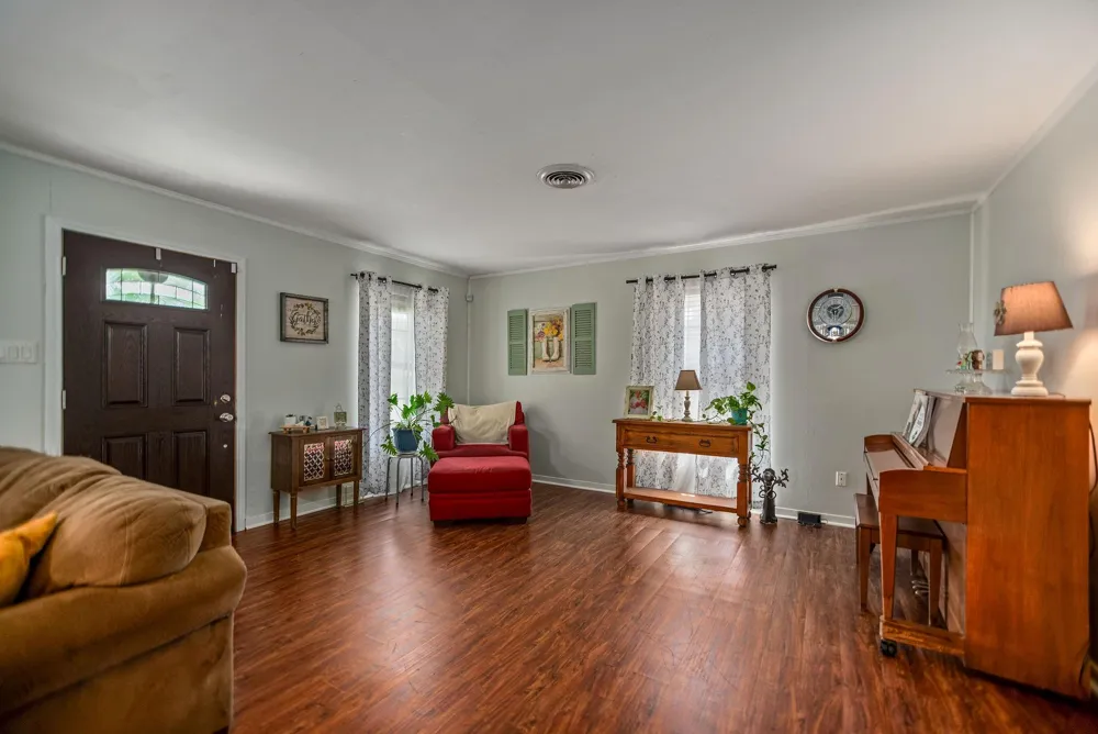 519 Travis Street Port Lavaca, TX 77979
