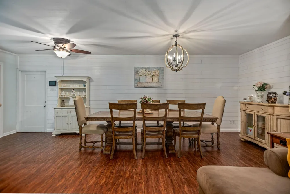 519 Travis Street Port Lavaca, TX 77979