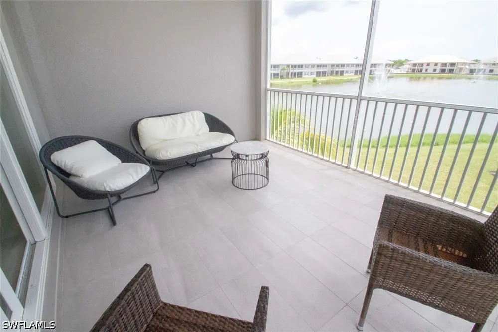 Indies Drive E #106 Naples, FL 34114