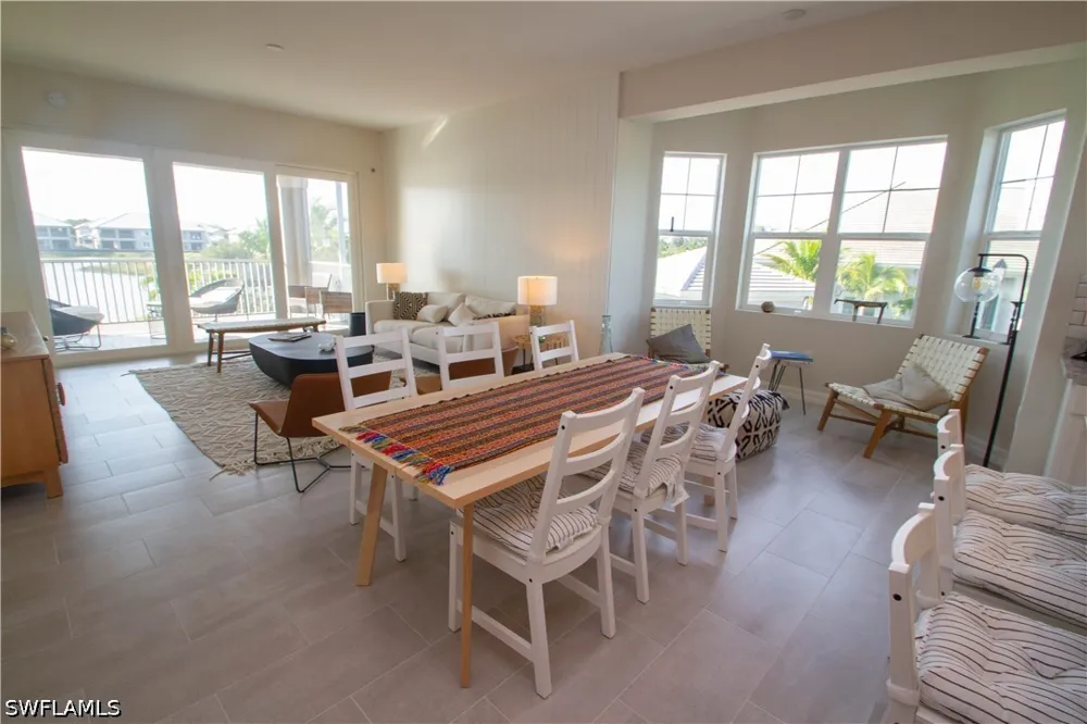 Indies Drive E #106 Naples, FL 34114