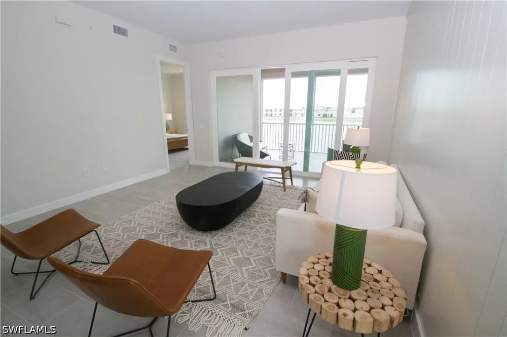 Indies Drive E #106 Naples, FL 34114